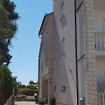 With Parking Space Okrug Gornji, Ciovo - 17032 דירה *