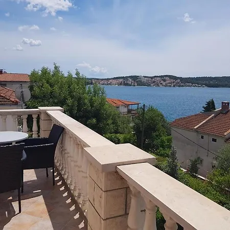 Lägenhet With Parking Space Okrug Gornji, Ciovo - 17032 Trogir